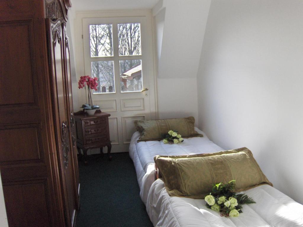 Romantic Chateau Krasna Lipa Quarto foto